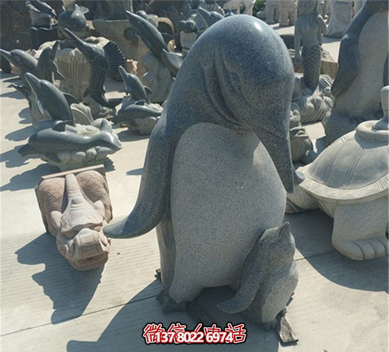 企鵝雕塑，讓公園更加精彩