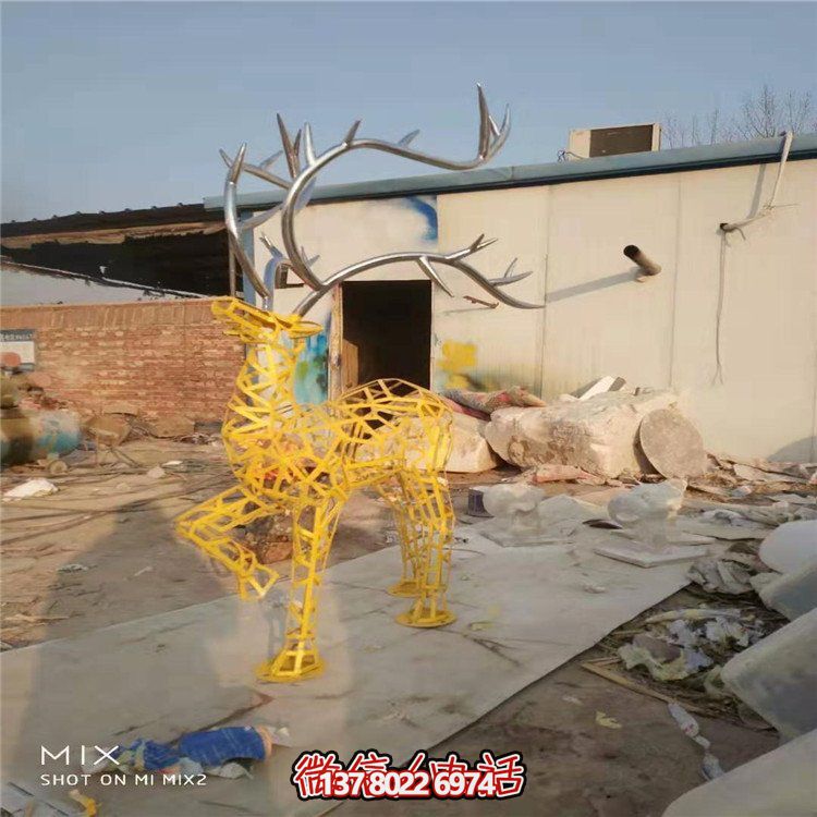 廣場(chǎng)不銹鋼鏤空抽象鹿景觀小品雕塑